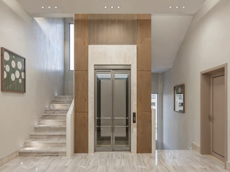 PRIVATE LIFT